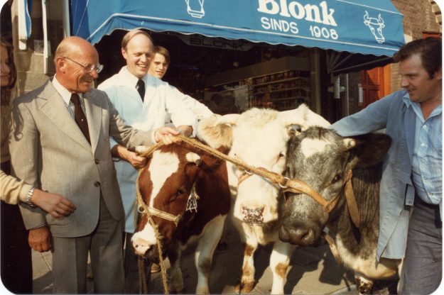 G. Blonk, slagerij, Valkenbosplein 3, 1979