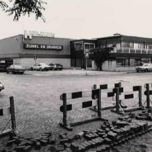 A.P. van Santen, garagebedrijf, Meteoorstaat 89, 1984