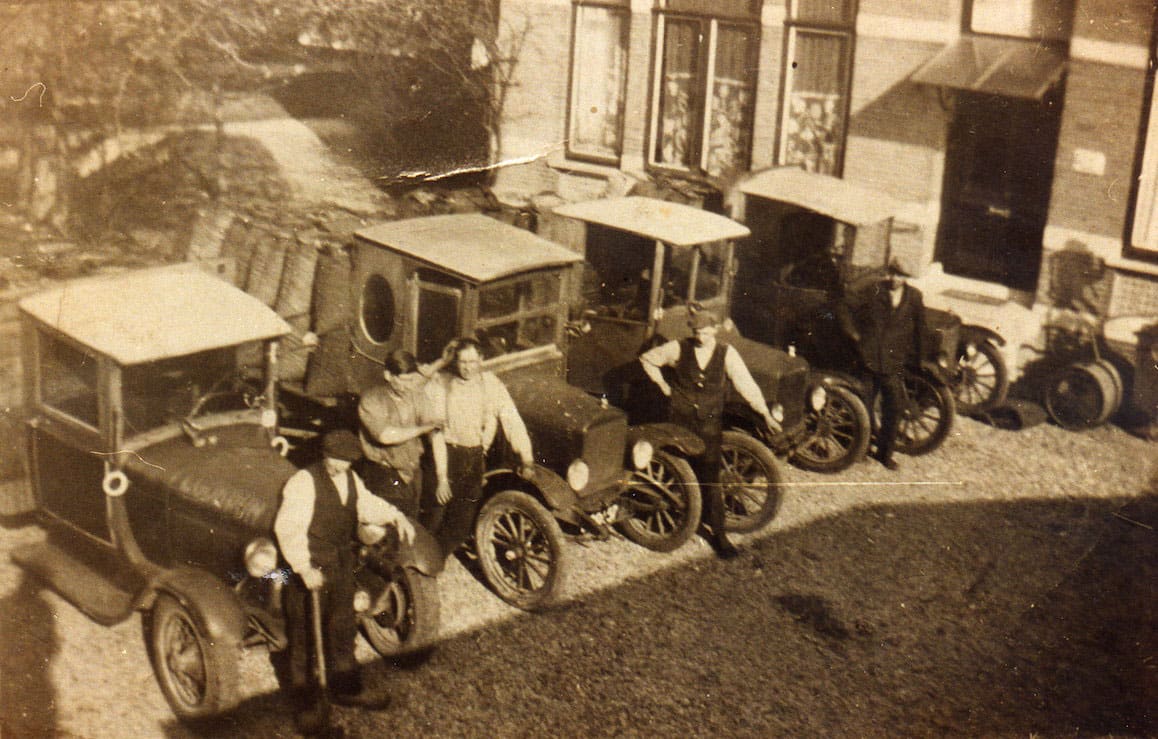 L. Gordijn, brandstoffenhandel, Voorhofstraat 28, Voorburg, jaren 20