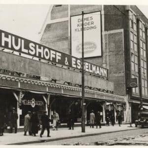 Hulshoff en Esselman, meubelwinkel, Grote Marktstraat, ca. 1930