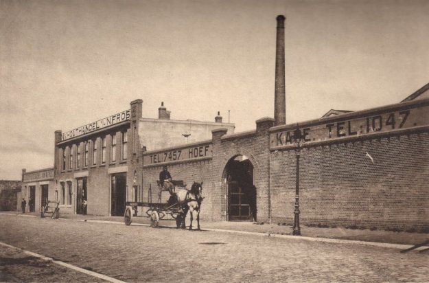 Fros, houthandel, 2e Lulofsdwarsstraat, 1917
