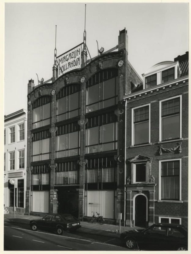 Dagblad Het Binnenhof, Prinsegracht 42-46, 1990