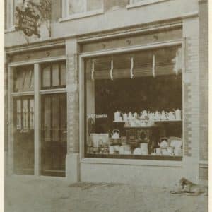 W.G. Feenstra, smederij, Sumatrastraat 73, 1908