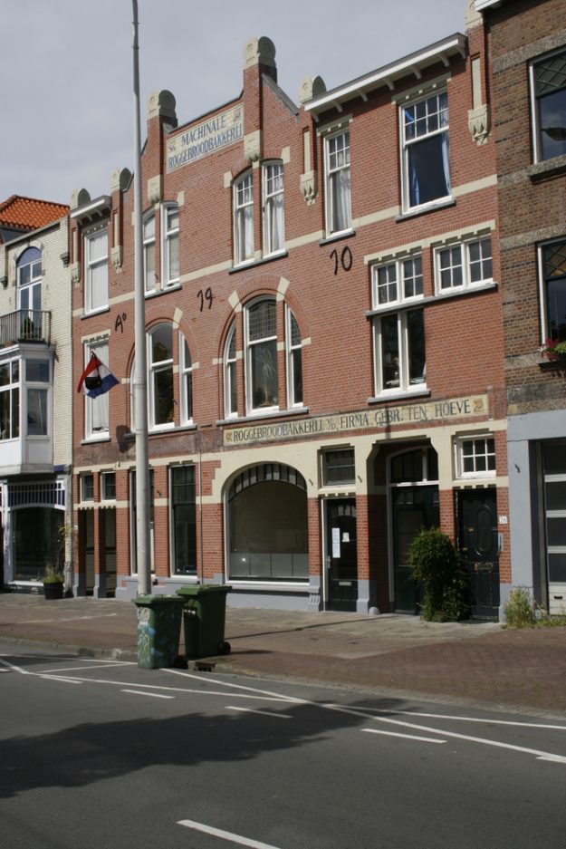 Ten Hoeve, roggebroodfabriek, Waldeck Pyrmontkade 2E, 2009