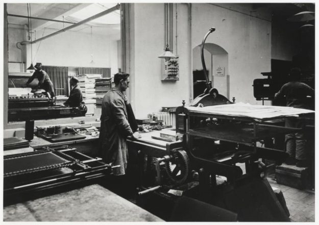 Mouton & Co, drukkerij, Lutherse Burgwal 29, ca. 1930