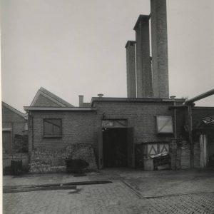 H. Pander, meubelfabriek, Geestbrugkade 23, jaren 50