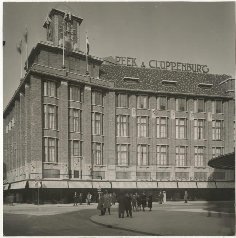 Grote Marktstraat hoek Wagenstraat, Peek en Cloppenburg, ca. 1934