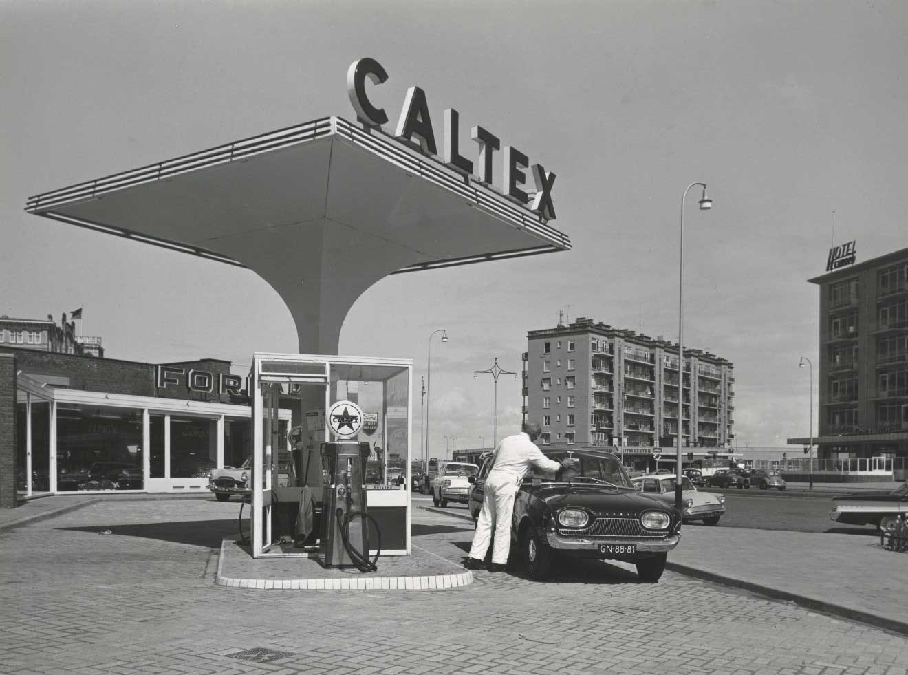 Caltex, Scheveningen, jaren 60