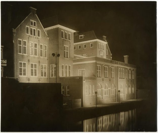 Maatschappij De Veluwe aan de Trekvliet, ca. 1930