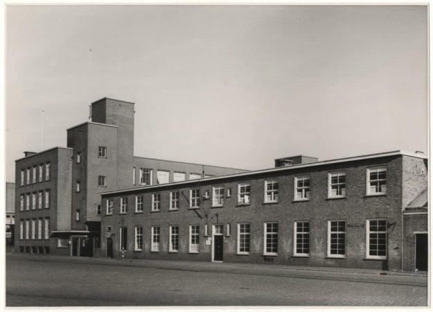 Nederlandsche Standard Electric Maatschappij, 1e van der Kunstraat 288, 1950