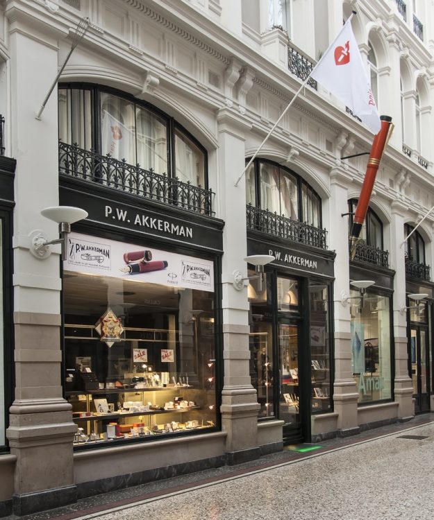 Passage, vulpenspeciaalzaak P.W. Akkerman, 2013