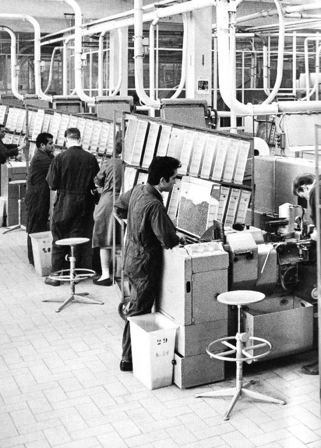 Ed. Laurens, sigarettenfabriek, Saturnusstraat 60, jaren 60