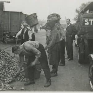 Lens, Aandewiel & Dijk, brandstoffenhandel, Binckhorstlaan 5, ca. 1935