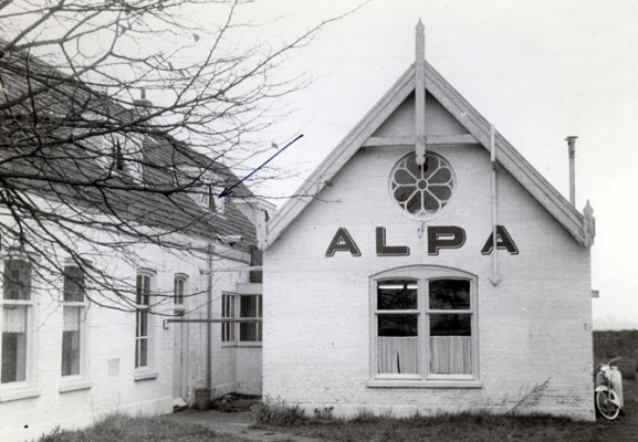 ALPA, fabriek van pannensponzen, Veursestraatweg 106, Leidschendam, 1963
