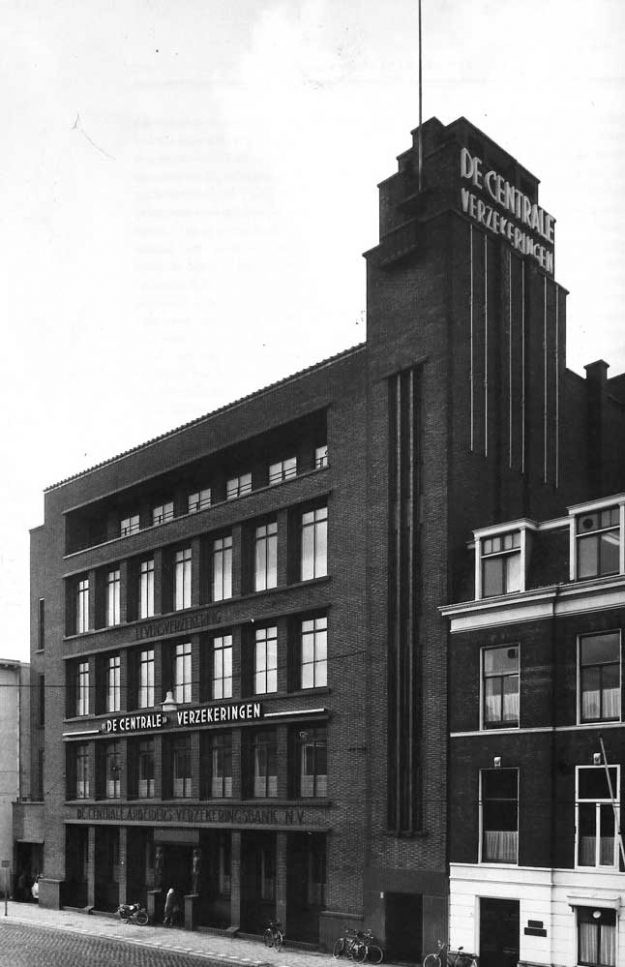 De Centrale, verzekeringen, Rijnstraat, jaren 50