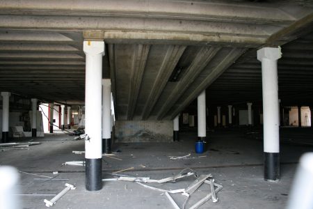 RAC-hallen aan de Eerste van der Kunstraat, 2008