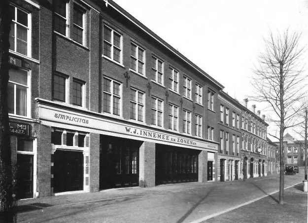 Innemee, Hooikade 43-57, jaren 40