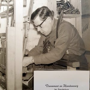 Passementmakerij Jan Brandenburg, Noorderbeekstraat 14, ca. 1960