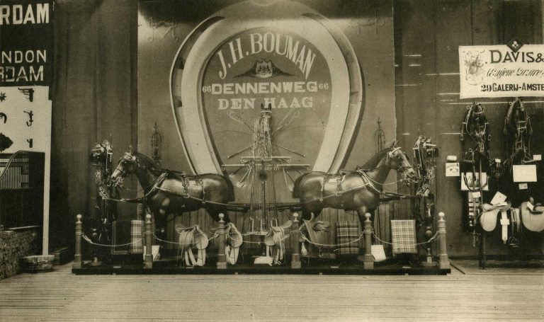 Jonas Bouman, stand Sporttentoonstelling, 1892