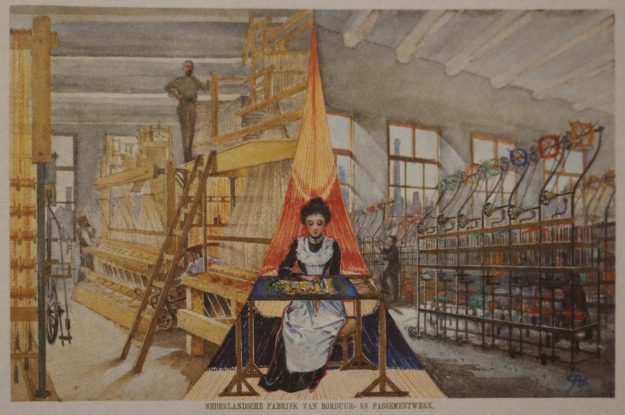 A.A. Knuijver & Zonen, Gedempte Raamstraat 12, hoek Achter Raamstraat, | 1904