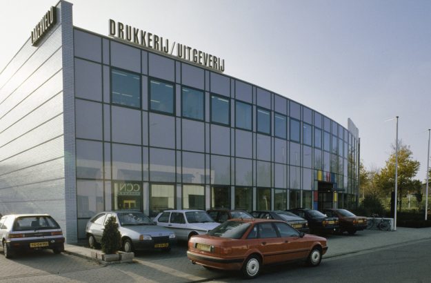 Lakerveld, drukkerij en uitgeverij, Mangaanstraat 86, 1993