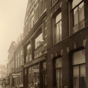 P.B. van Moorsel, Kerkplein 12, 1912