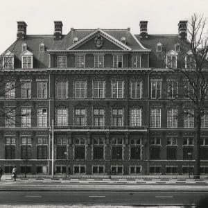 Nederlansche Handel-Maatschappij - ABN, Kneuterdijk 1, 1976