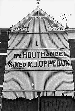 Oppedijk, houtzagerij, Noordwal, ca. 1980