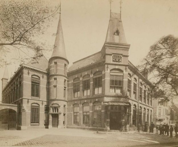 Posterijen, Kerkplein/Prinsestraat, 1890
