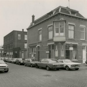 Piet van der Touw & Zonen, vleestransport, Fijnjekade 24, 1982