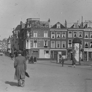 L. Pleyte, machinefabriek, Wagenstraat 150-154, 1945