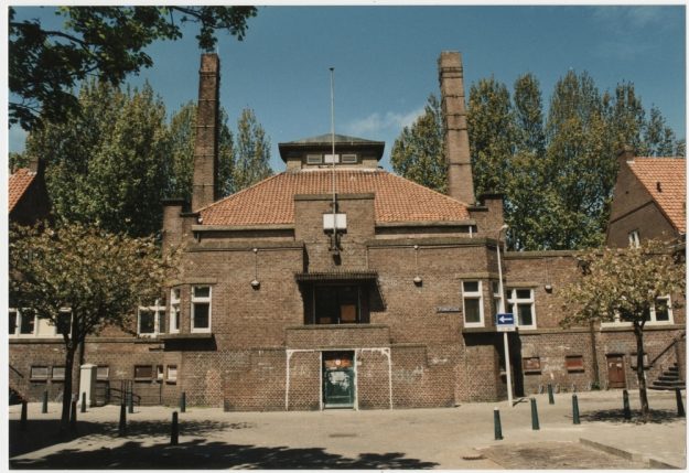 Gemeentelijk Badhuis, Spionkopstraat 13, ca.1997