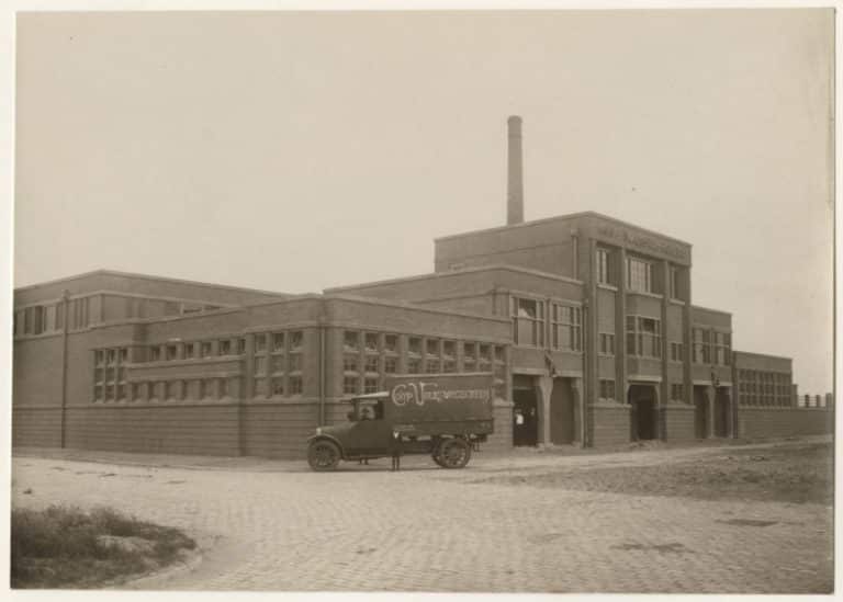 Coöperatieve Volkswasscherij, Waldorpstraat 276-278, 1923