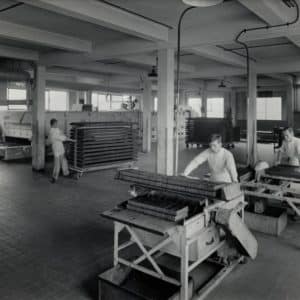 B. Hus, Brood en Beschuitfabriek, Jacob Catsstraat 168-188, ca. 1940