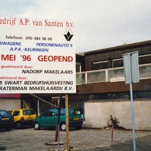 A.P. van Santen, garagebedrijf, Meteoorstaat 89, 1996
