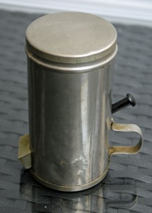 J.M.M. van den Broek, koperslager, Witte de Withstraat 18, 2010