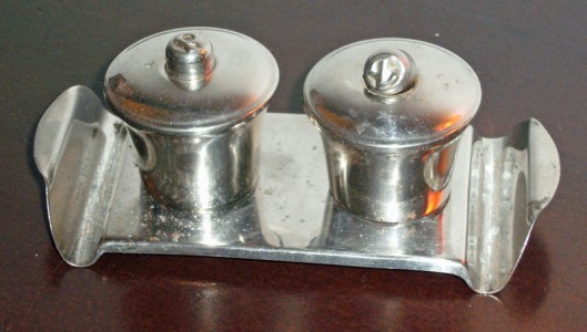 J.M.M. van den Broek, koperslager, Witte de Withstraat 18, 2010