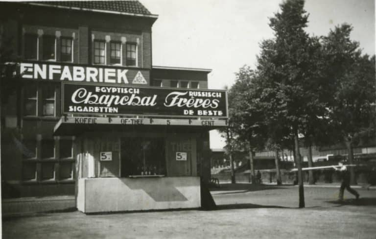 Batschari, sigarettenfabriek, Rijswijkseweg 23, ca. 1935
