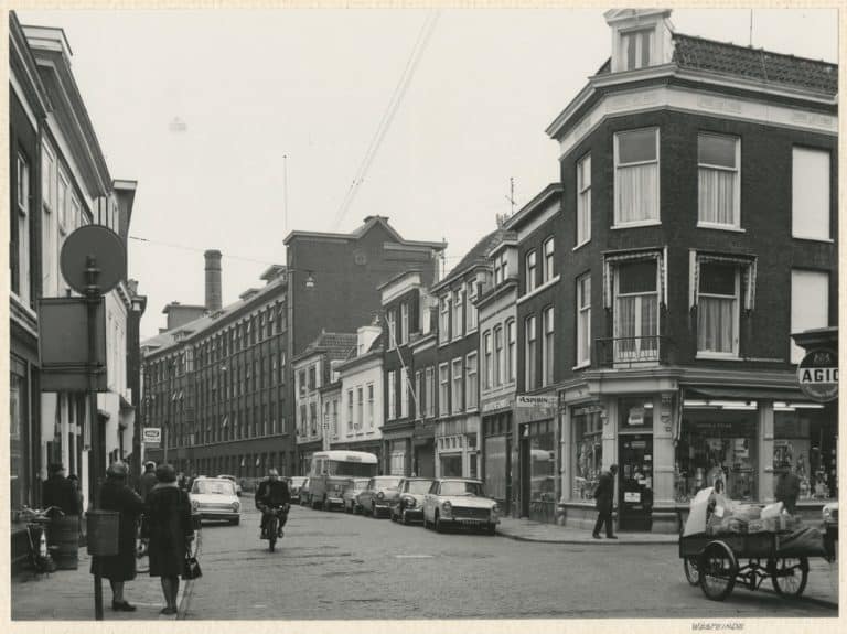 J. de Hooge & Zonen, drumstellen, Westeinde 176, 1967