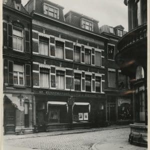 H.P. Mutters & Zn. Molenstraat. ameublementen, ca. 1910