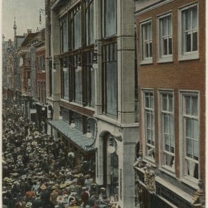 Grand Bazar de la Paix, Spuistraat 43-45, 1906