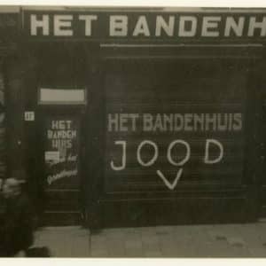 Het Bandenhuis, Boekhorststraat, 1942