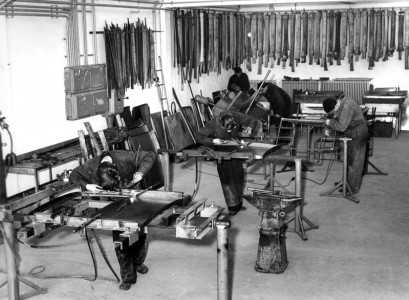 W.F. Coenen, carrosseriebedrijf, Binckhorstlaan 174, jaren 50