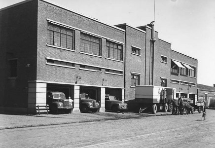 De Sierkan, melkinrichting, Lulofsstraat, jaren 30