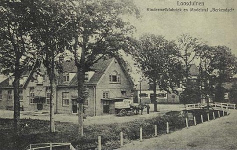 De Sierkan, melkinrichting, Berkendael, Loosduinen, ca. 1925