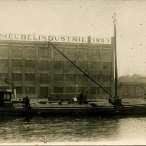 J.A. Boes, Meubelindustrie, Waldorpstraat 62, jaren 30