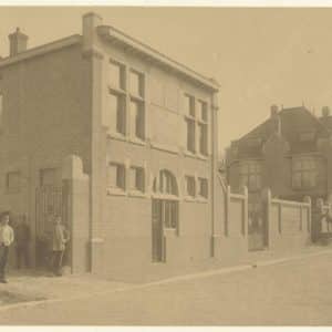 De Drie Hoefijzers, bierbrouwerij, Zwetstraat, 1913