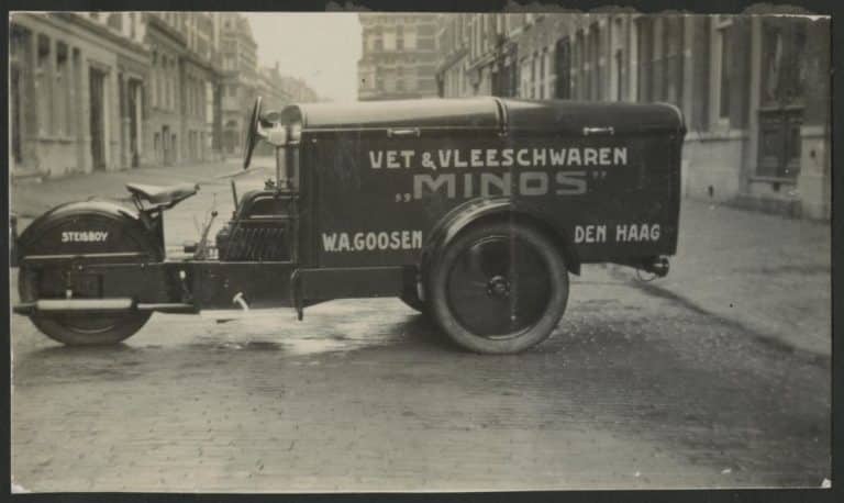Bestelwagen. Minos, Volmarijnstraat Rotterdam, ca. 1925
