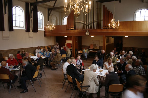 J.M.M. van den Broek, Witte de Withstraat 18, 2011