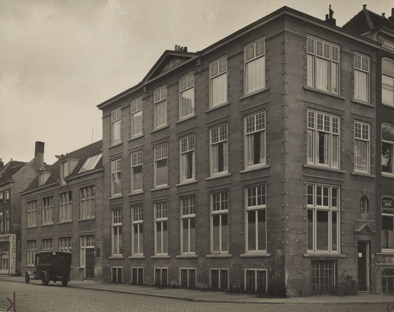 G. Molier, boekbinders en linieerders, Prinsegracht 16, jaren 30